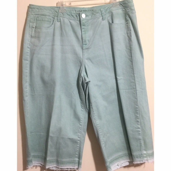 Lane Bryant Pants - Lane Bryant Capris Size 20 Green Raw Hem
